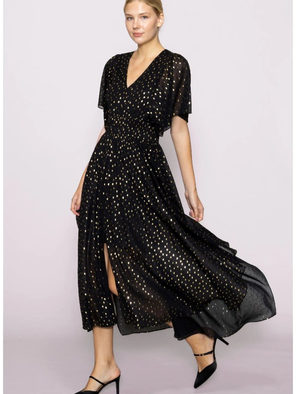 MELLODAY Metallic Smocked Waist Chiffon Maxi Dress | Size Small | Black/Gold | N